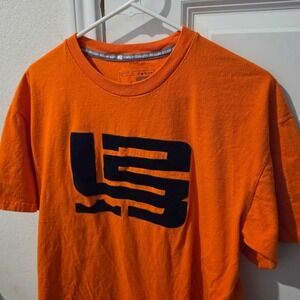 Nike LeBron James Witness Logo Graphic T-Shirt Orange Mens Medium Short Sleeve